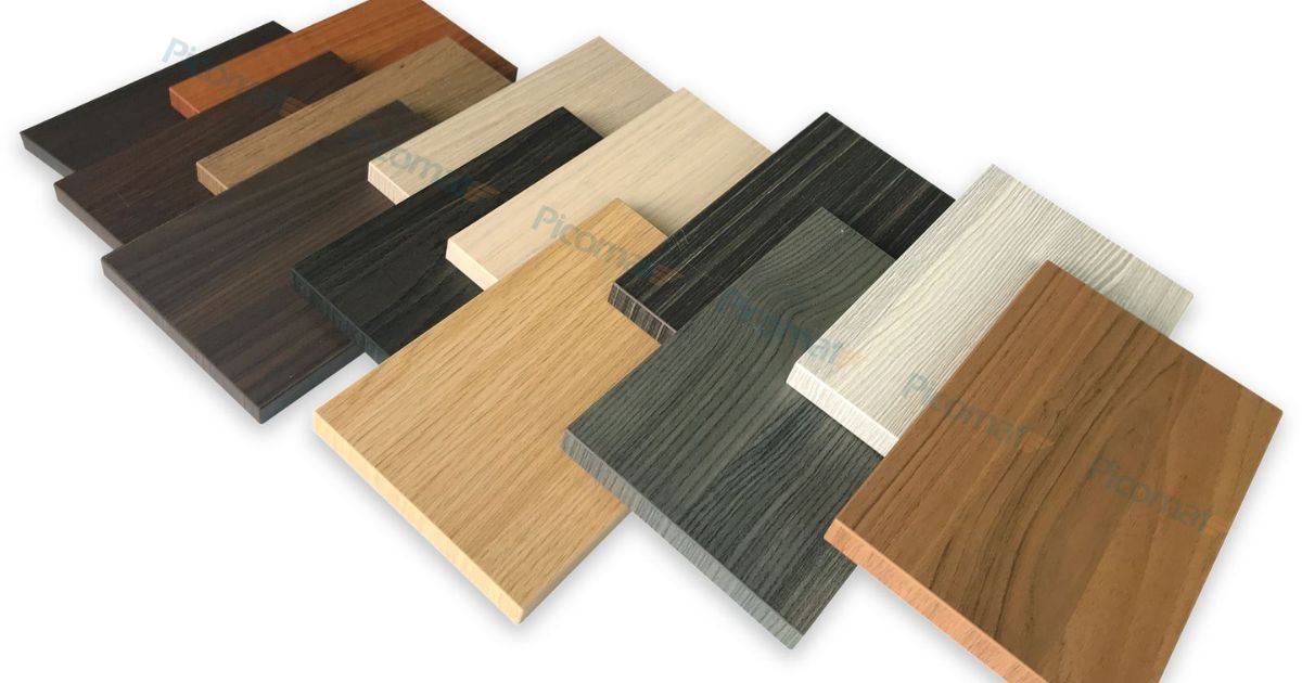 Cùng tìm hiểu các thương hiệu sản xuất tấm nhựa nội thất uy tín nhất 2026