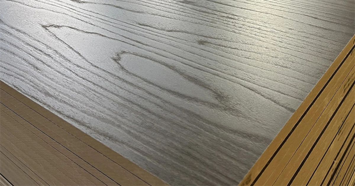 Top bề mặt nhựa nội thất phổ biến, phù hợp với thói quen sử dụng của gia đình Việt