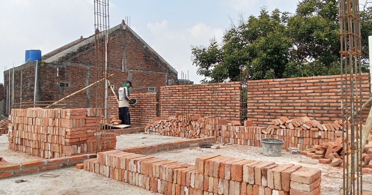 Giá vật liệu nội thất tăng mạnh khiến nhiều gia đình phân vân nên làm nhà hay chờ. Phân tích xu hướng và giải pháp tối ưu chi phí hiệu quả, bền vững.